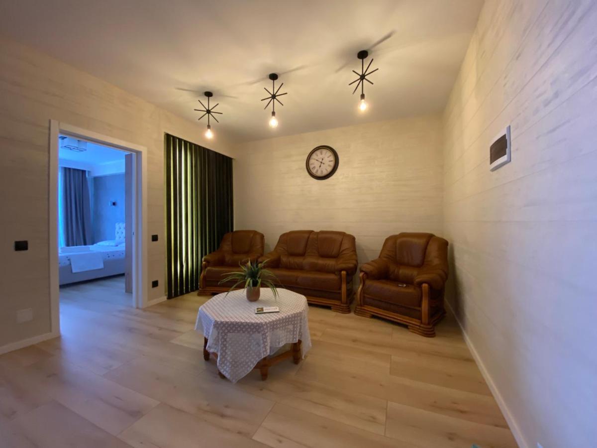 Apartament Lux Кишинев Екстериор снимка