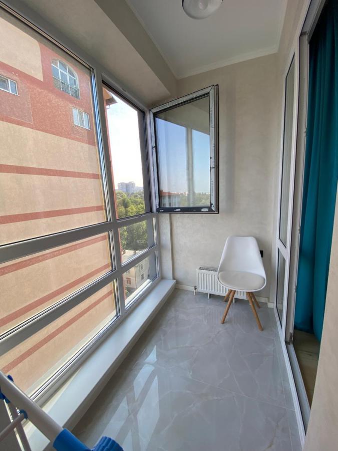 Apartament Lux Кишинев Екстериор снимка