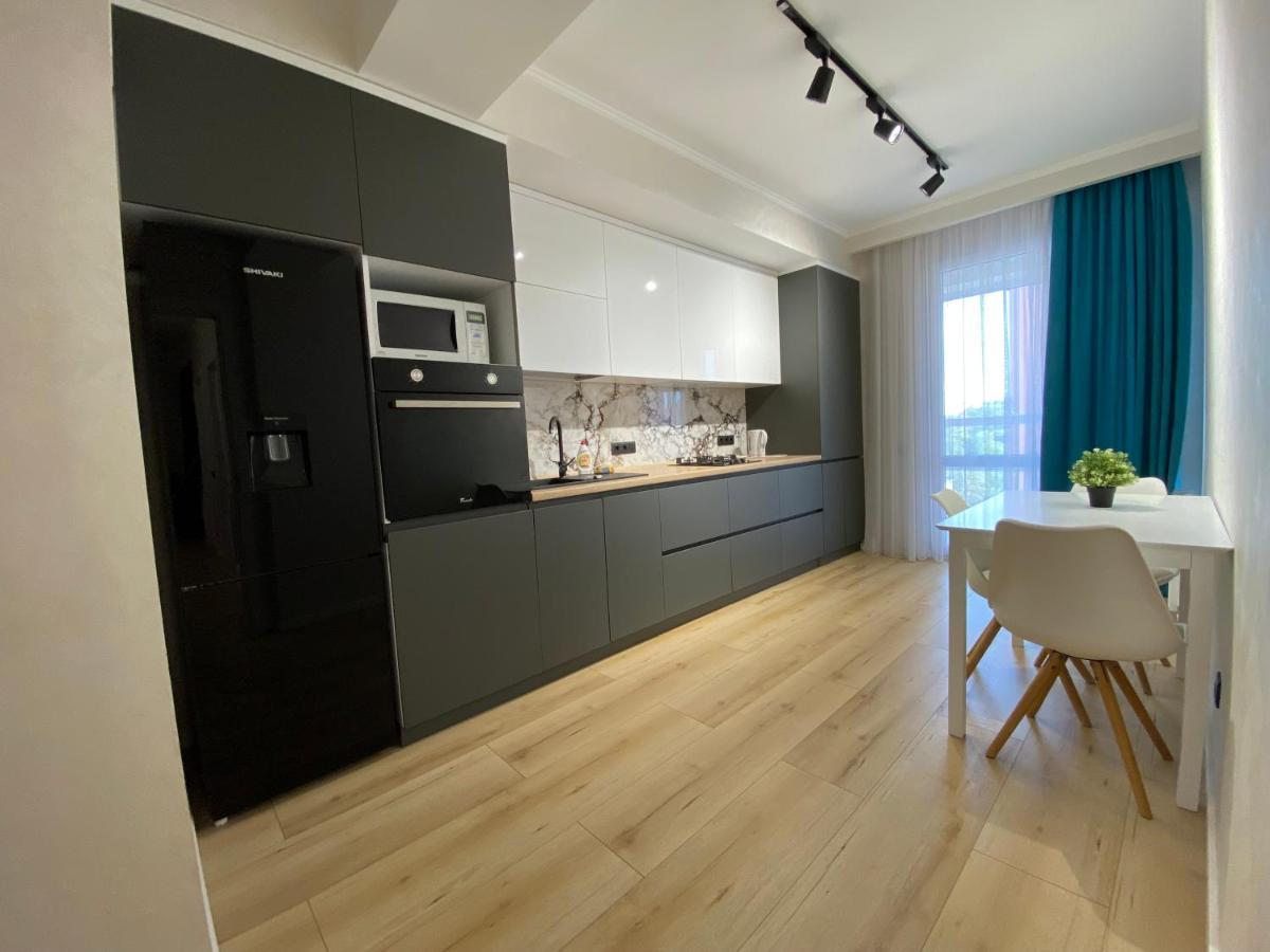 Apartament Lux Кишинев Екстериор снимка