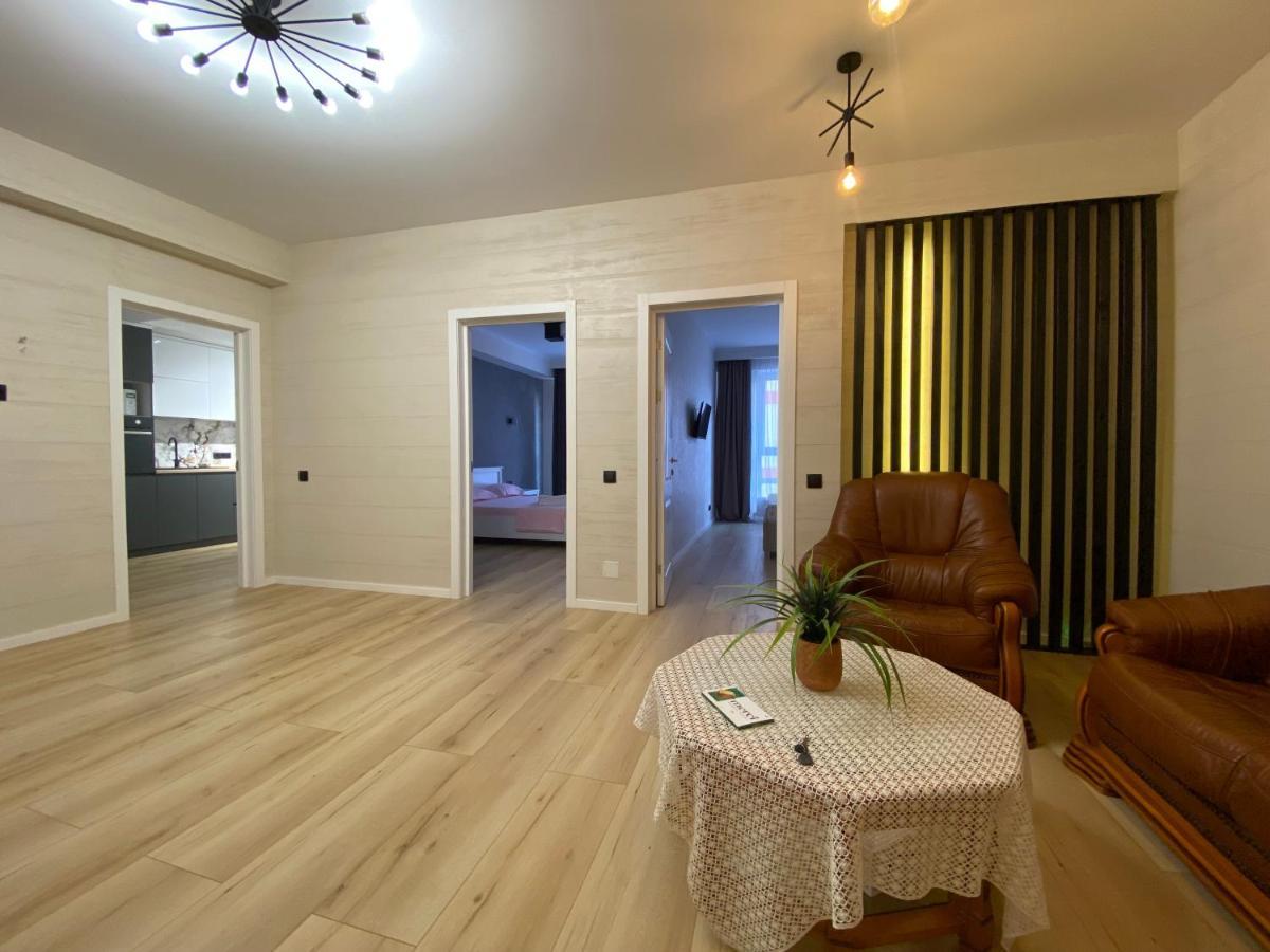 Apartament Lux Кишинев Екстериор снимка