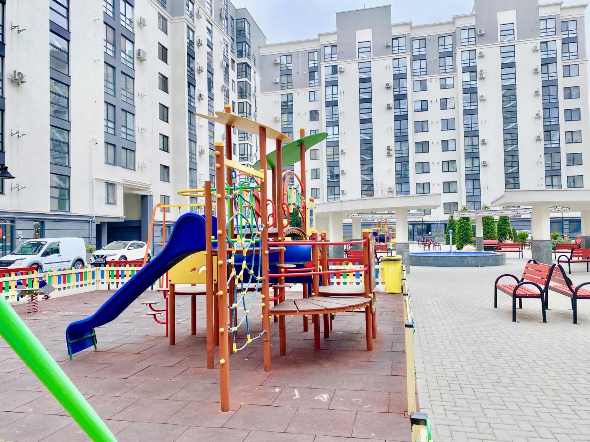 Apartament Lux Кишинев Екстериор снимка